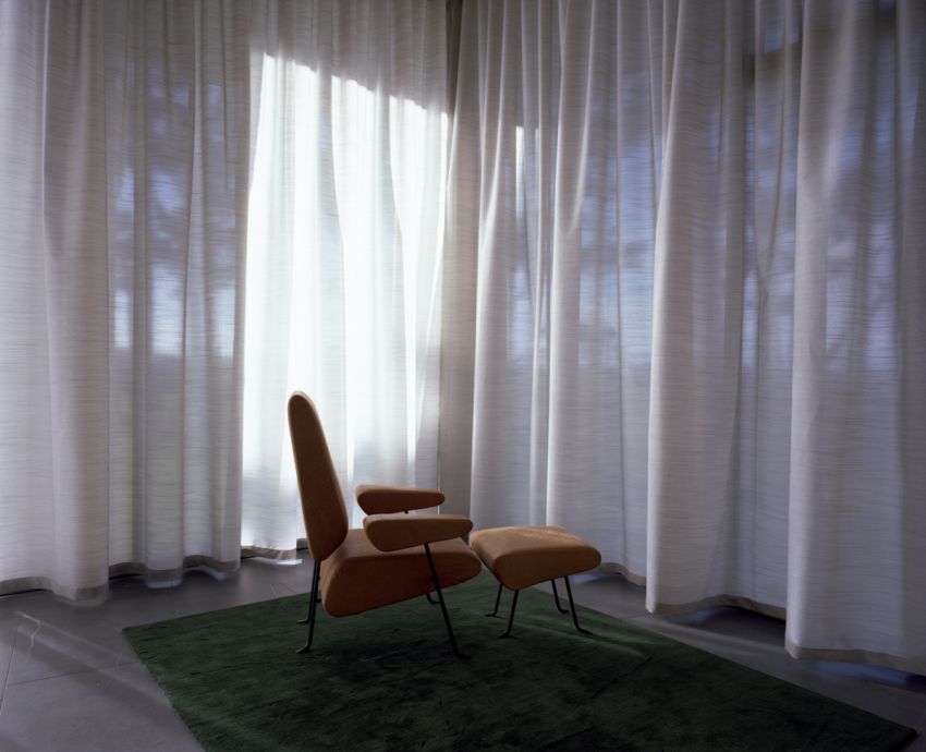<p>New photographs from a house designed by Peter &hellip;