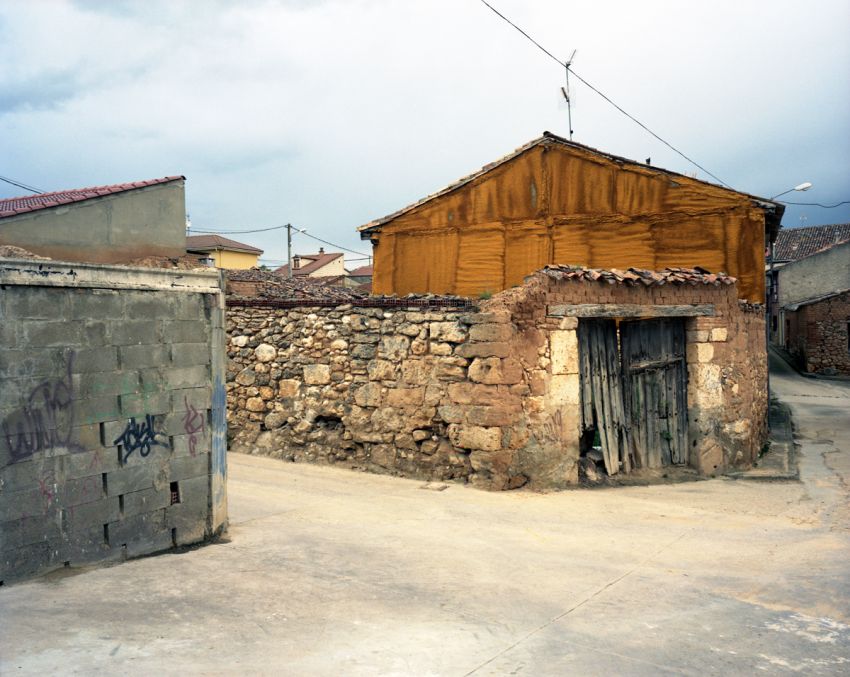 <p>A new series of photographs from&nbsp;Sotillo d&hellip;